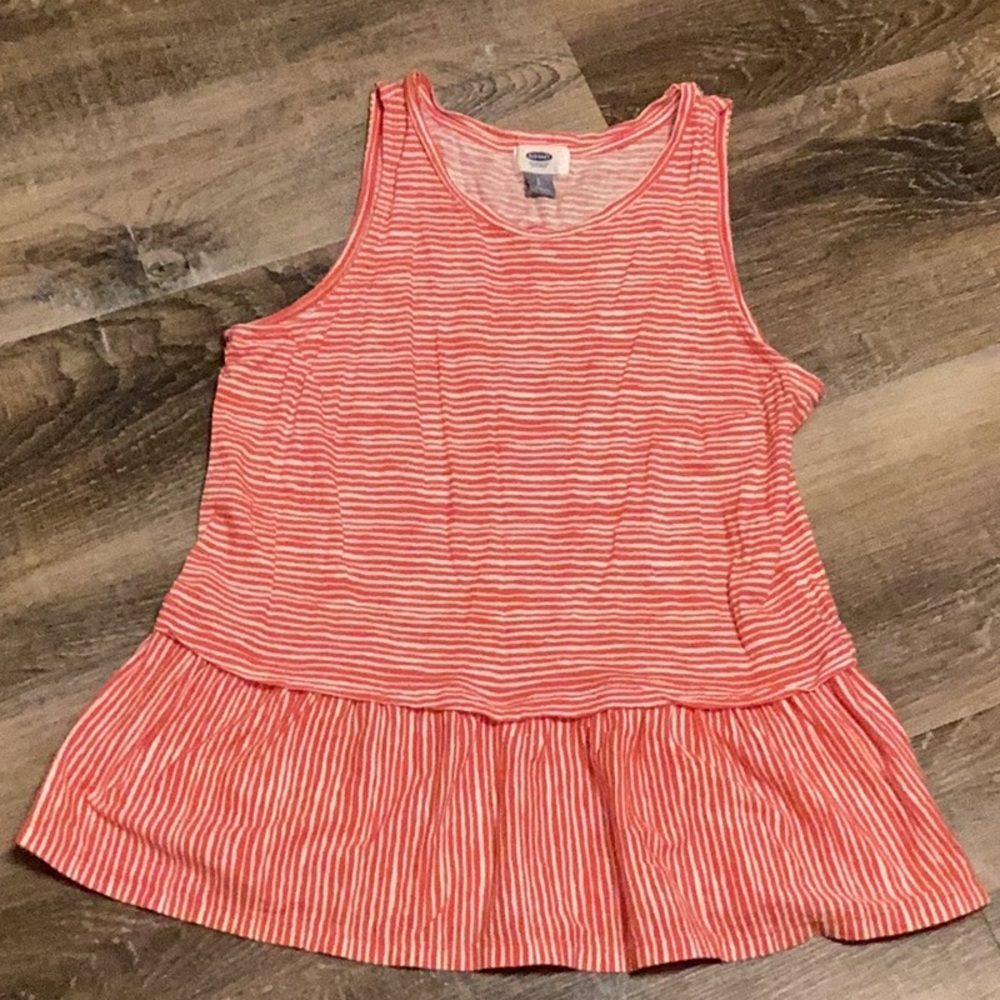 Adorable Old Navy Tank